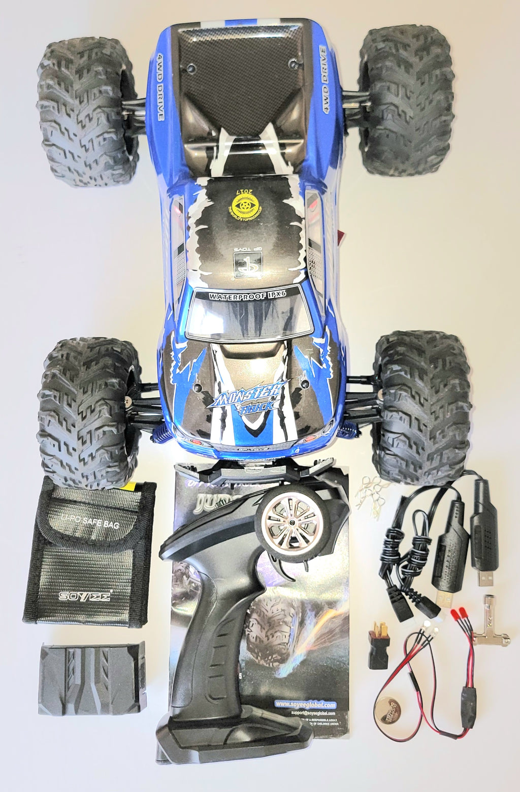 SOYEE Judge Extreme S920 4x4 RC Truck – Dual Motors, 2 Batteries, LEDs, Like New