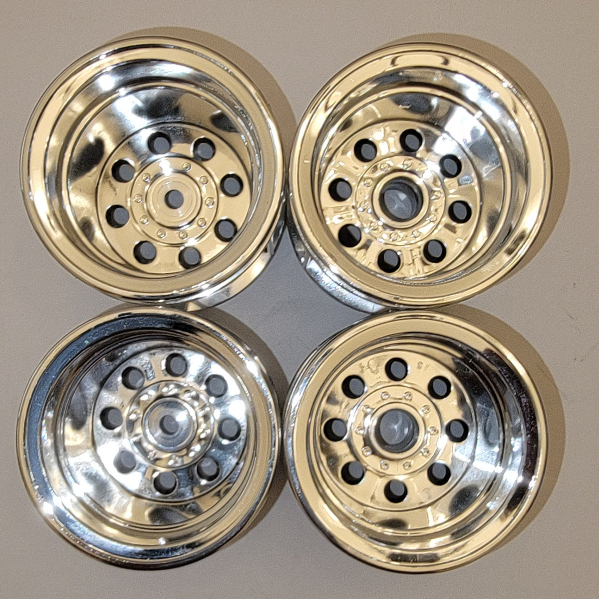 Tamiya Wild Willy 2 Chrome Wheels – 2 Front & 2 Rear (New)