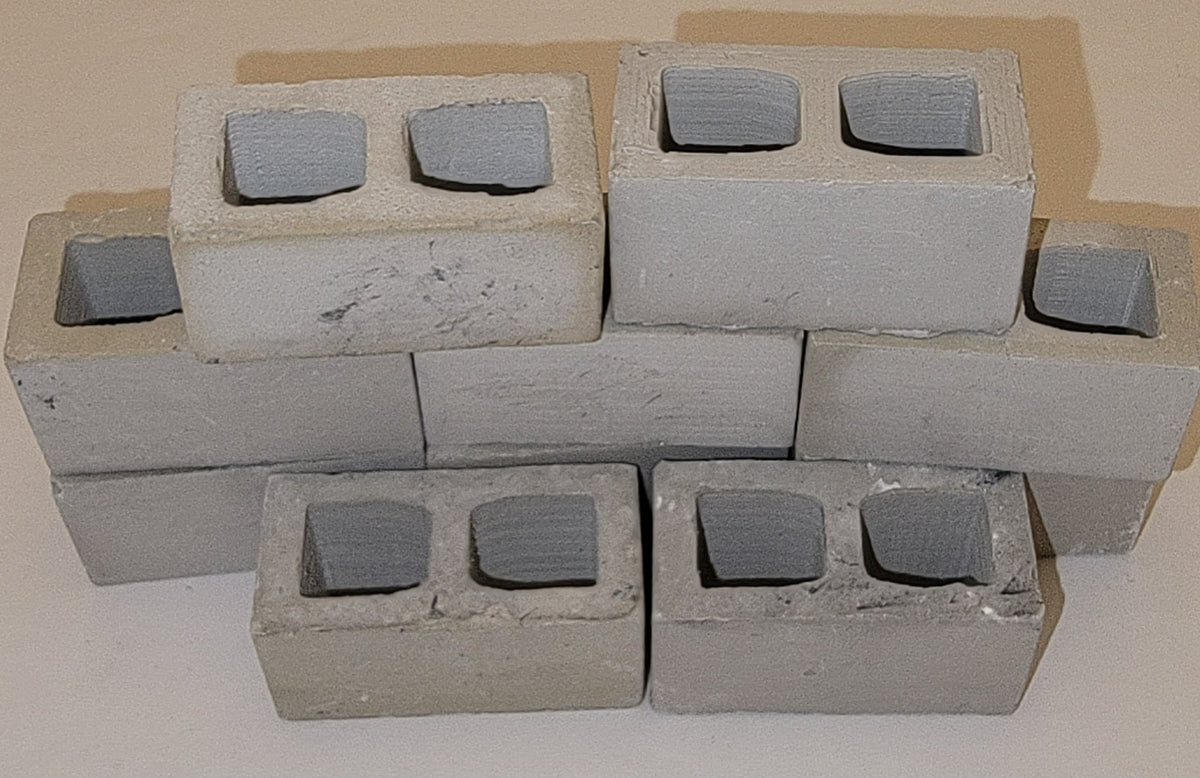 1/14 Scale RC Cinder Blocks – 10 Pack for Dioramas, Crawlers & Obstacle Courses (New)