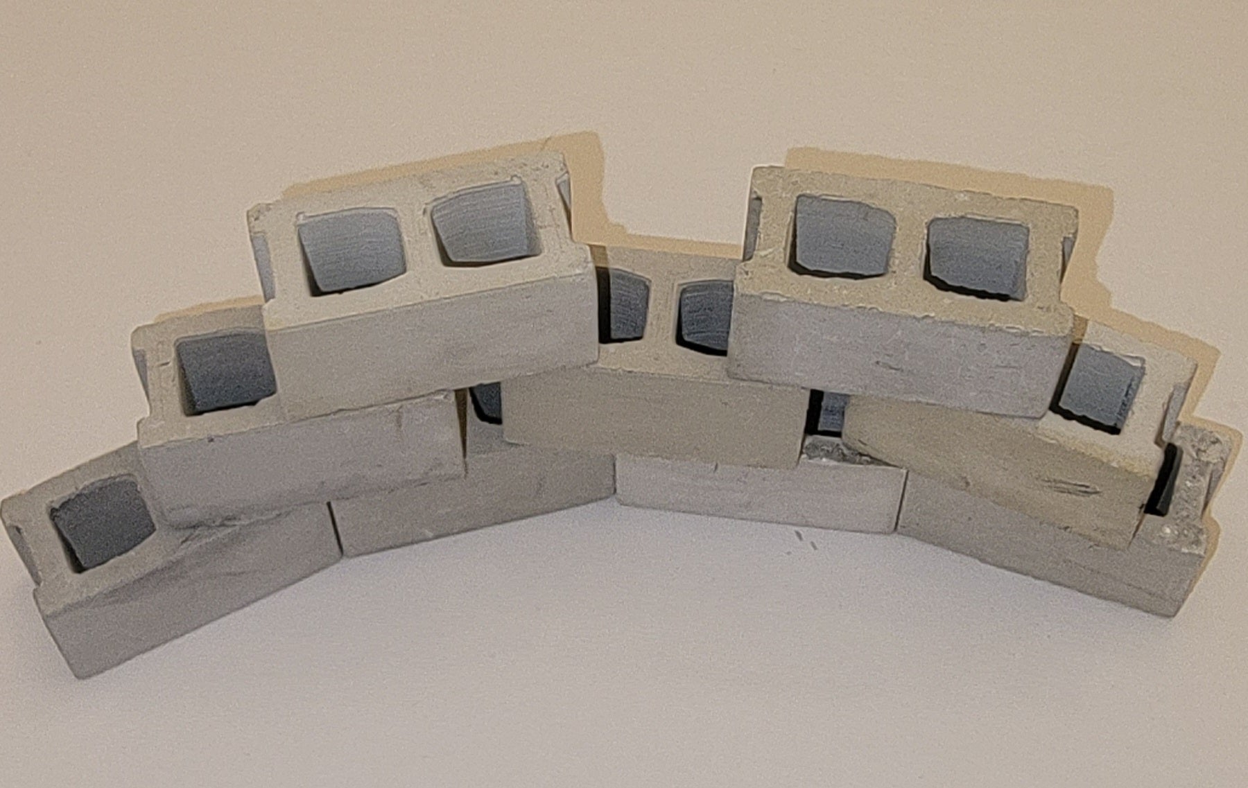 1/14 Scale RC Locking Cinder Blocks – 10 Pack for Dioramas & Crawling Courses (New)