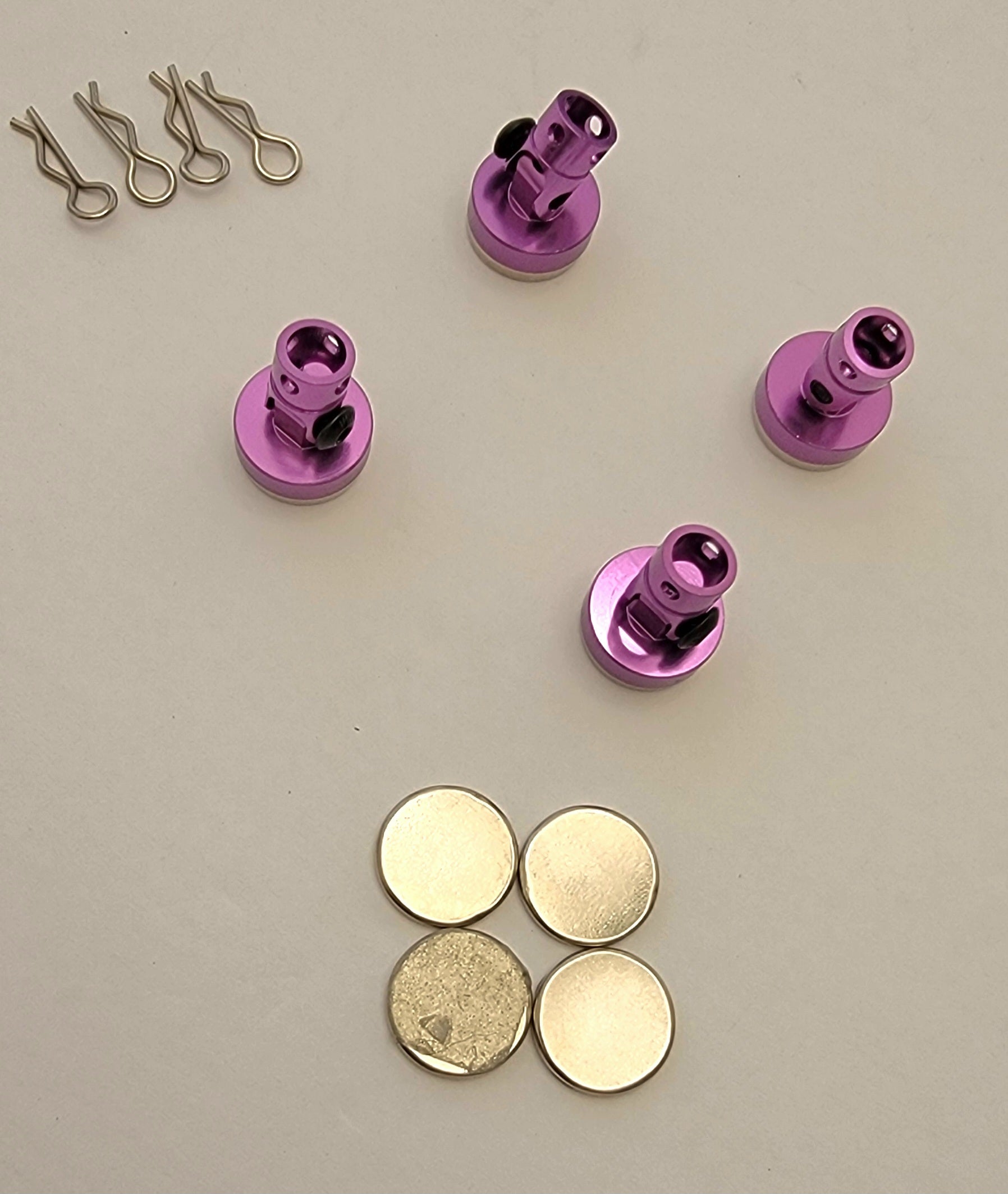 Pink Magnetic RC Body Mounts – Quick Release for RC Cars